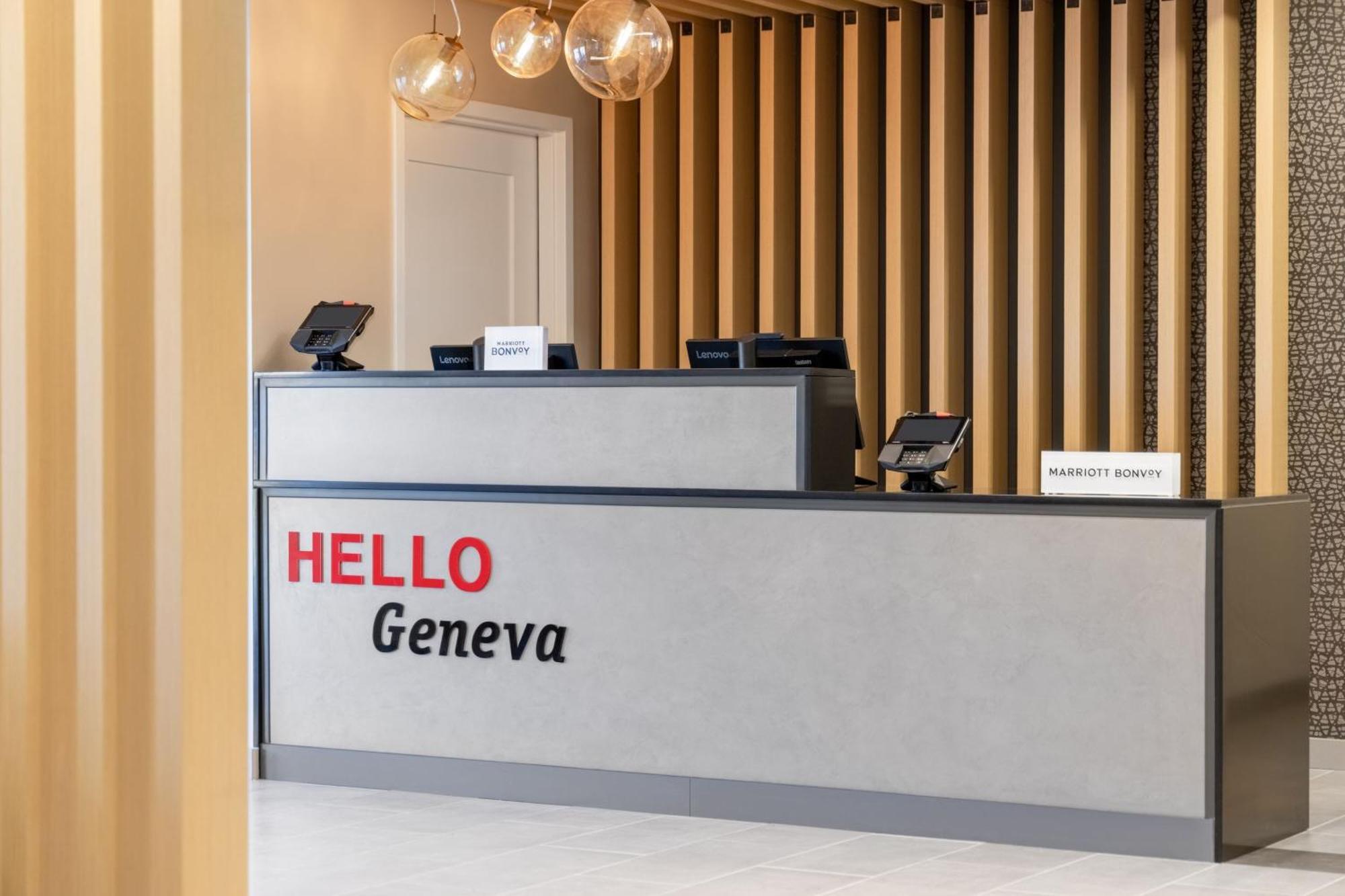 Towneplace Suites By Marriott Geneva At Spire Academy Eksteriør billede