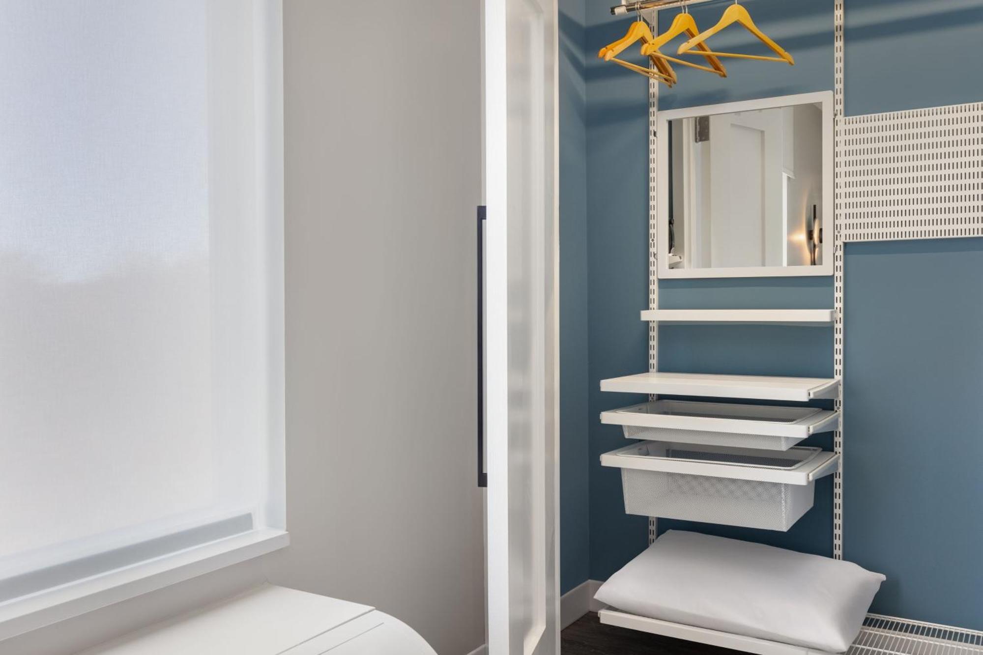 Towneplace Suites By Marriott Geneva At Spire Academy Eksteriør billede